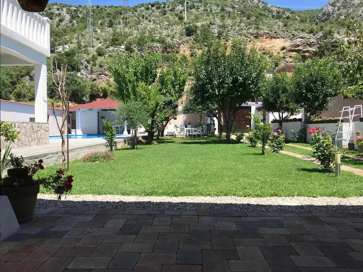 Villa Residence
