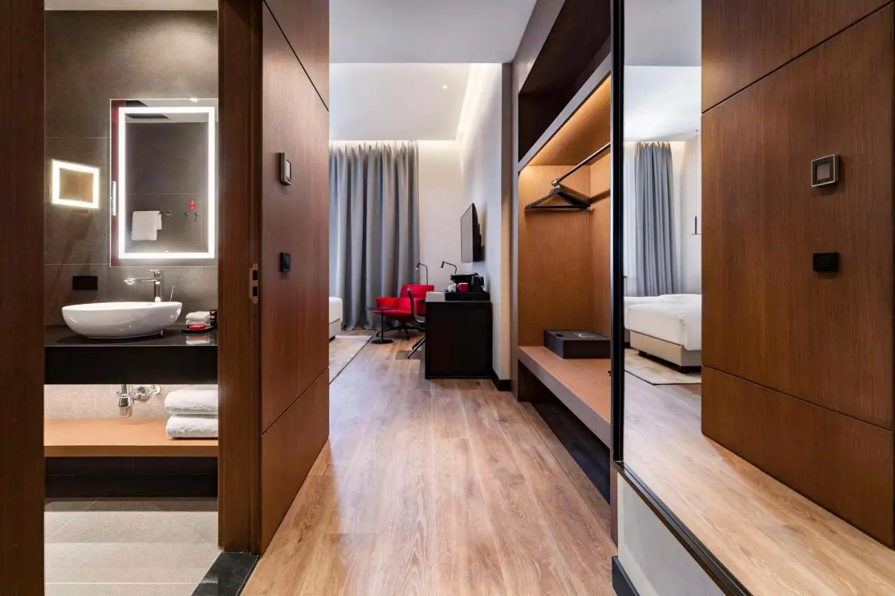 Radisson RED Tbilisi