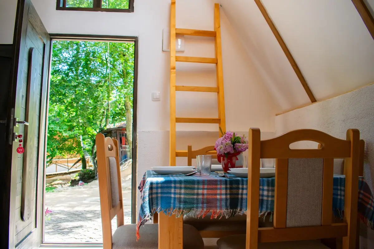 Rika Cottage | Solar A-Frame by Una National Park