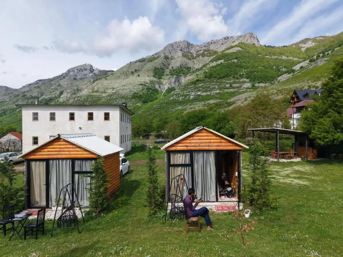 Boga Cabins