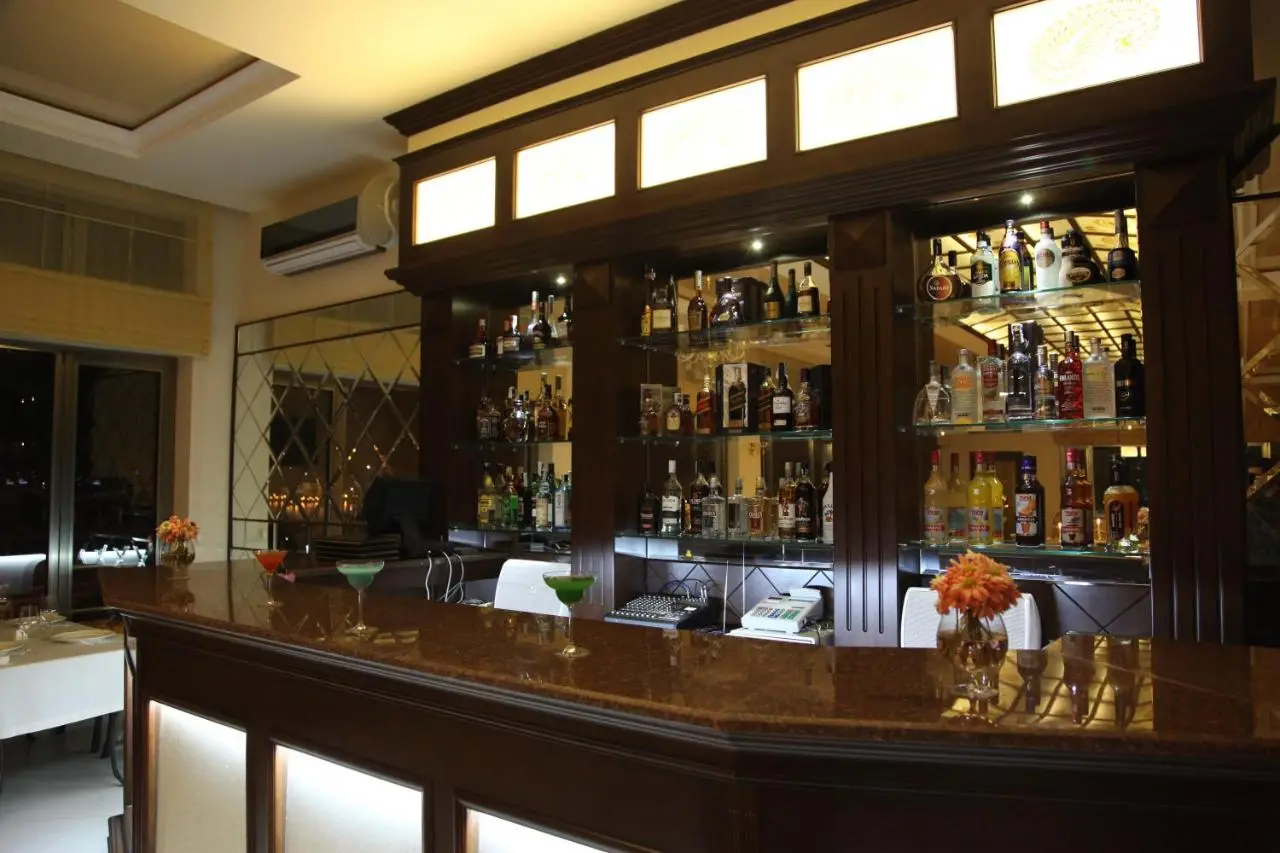 East Legend Hotel