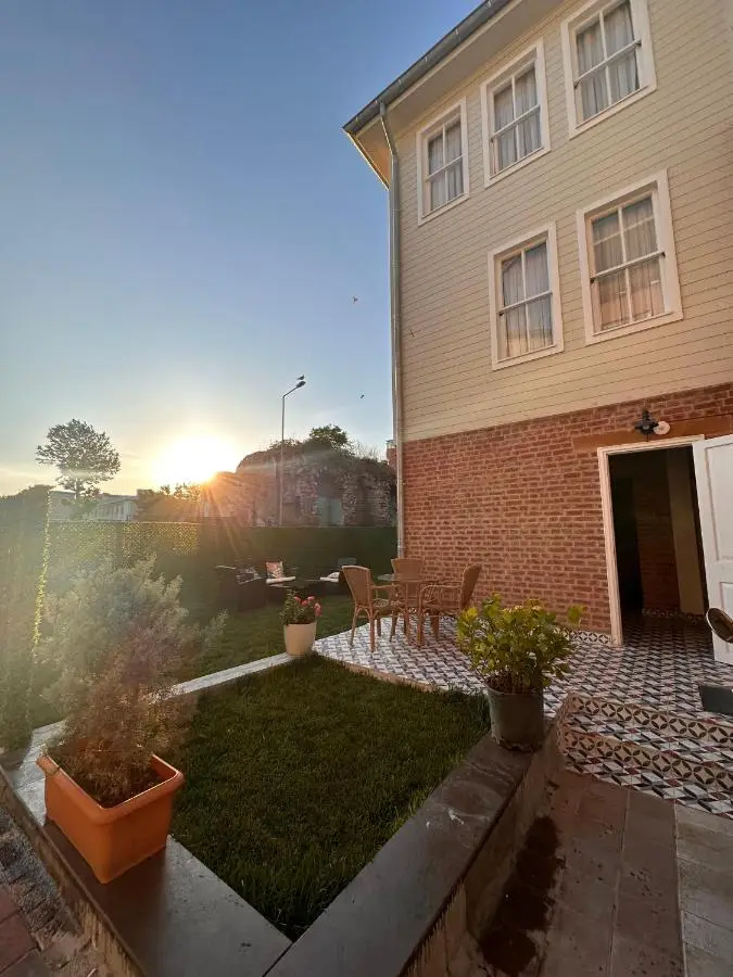 Lovely History