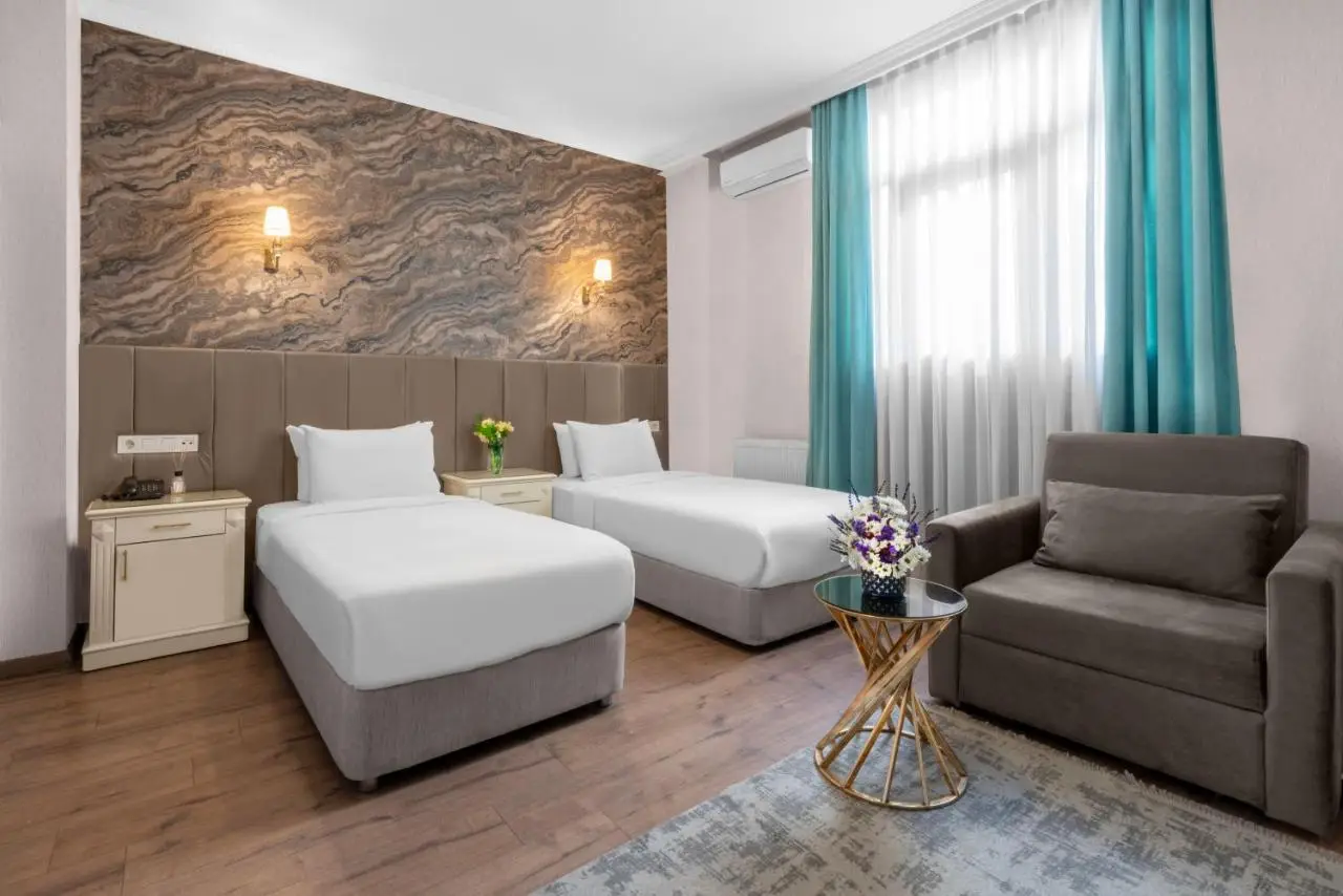 Valide Hotel