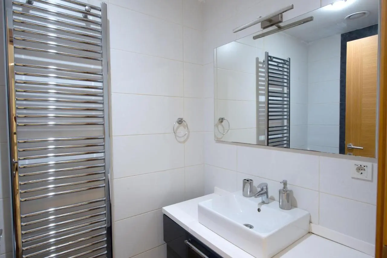 Three bedroom Duplex apartment with large terrace