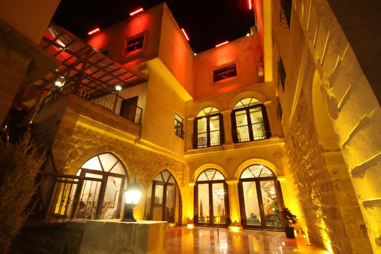 Tuğhan Hotel