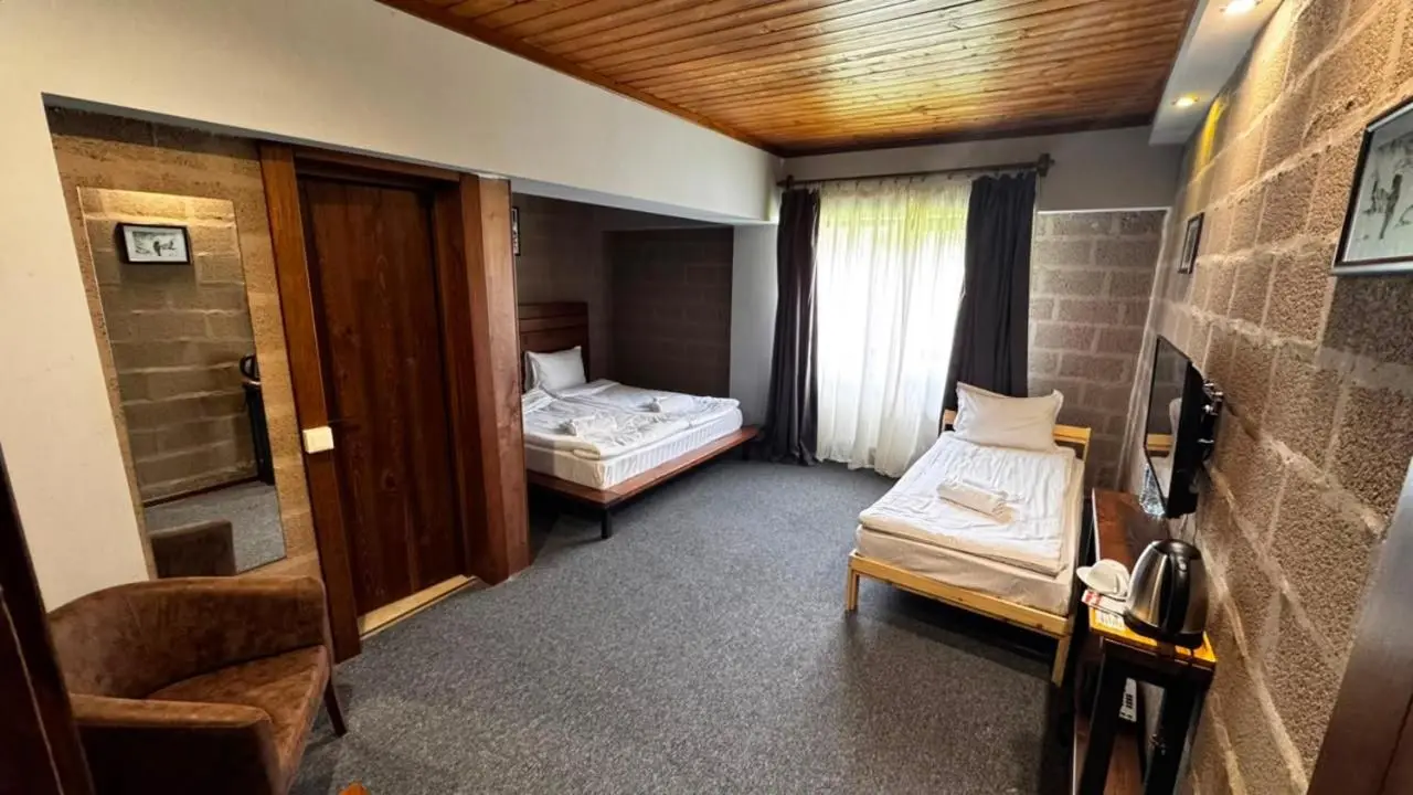 Alpine Lounge Boutique Hotel