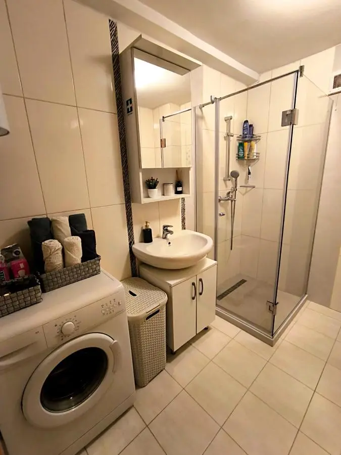 GREEN Apartment