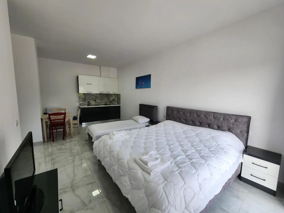 Anchor Apartments