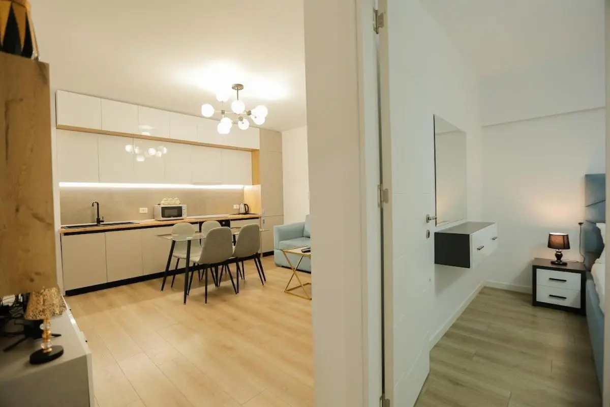 Miku Apartment-Brand New at Wilson Square