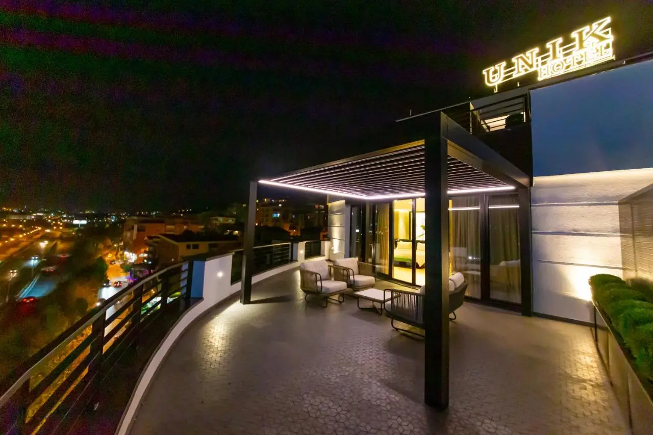 Hotel Unik
