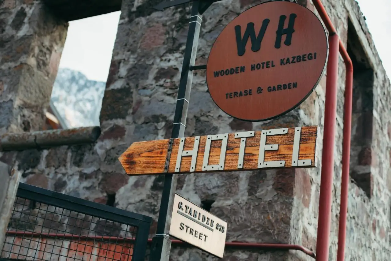 Wooden Hotel Kazbegi