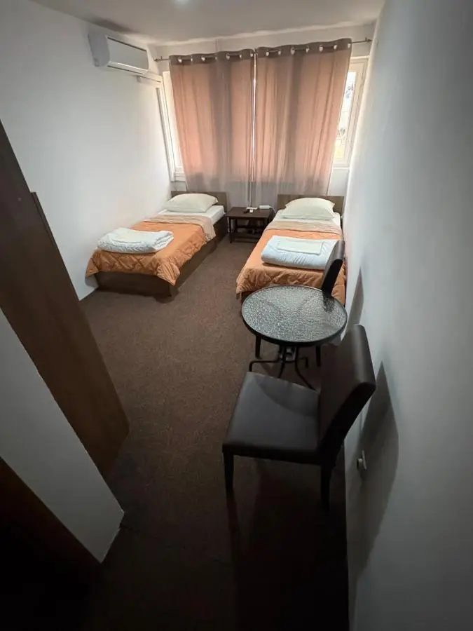 Hotel Avanti