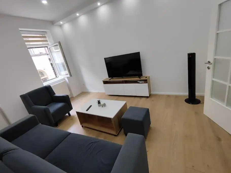 LaaN Apartment