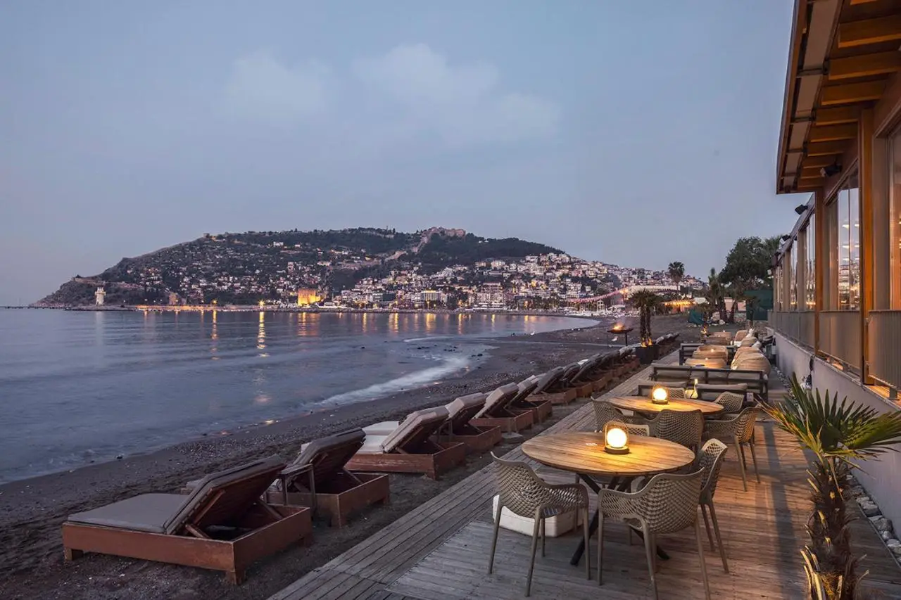 Sun Hotel By En Vie Beach
