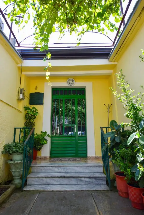 Fran's Traditional House