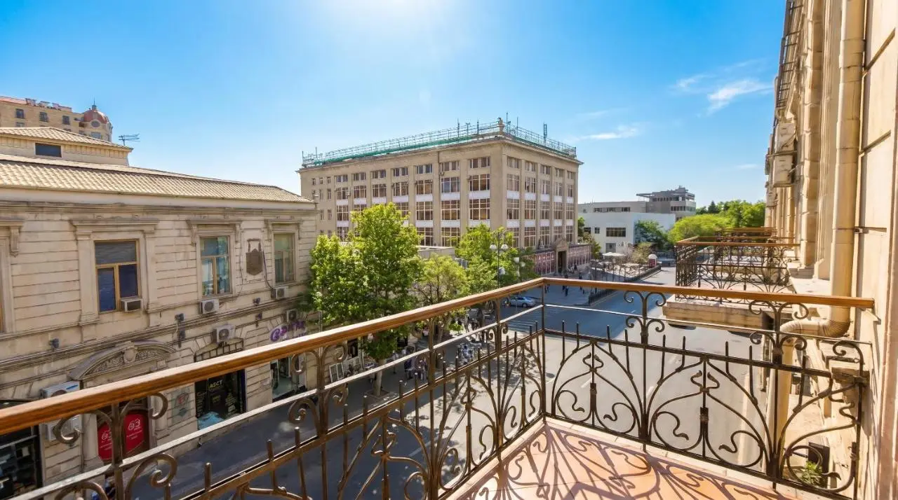 Passage Hotel & Apartments