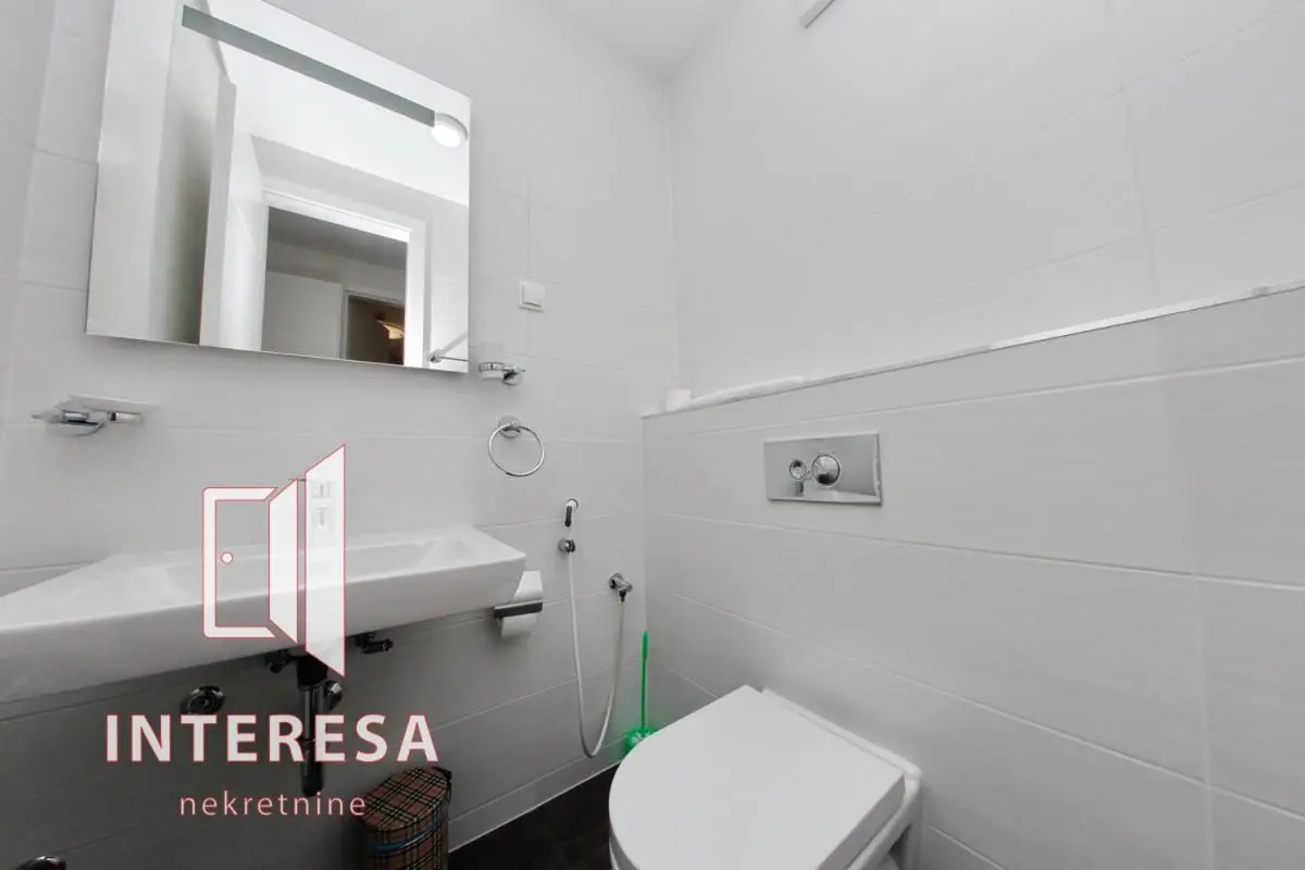 Panamera Apartments PRIVATE