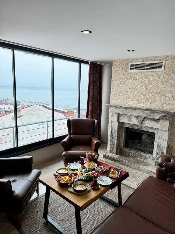 Life Point Hotel