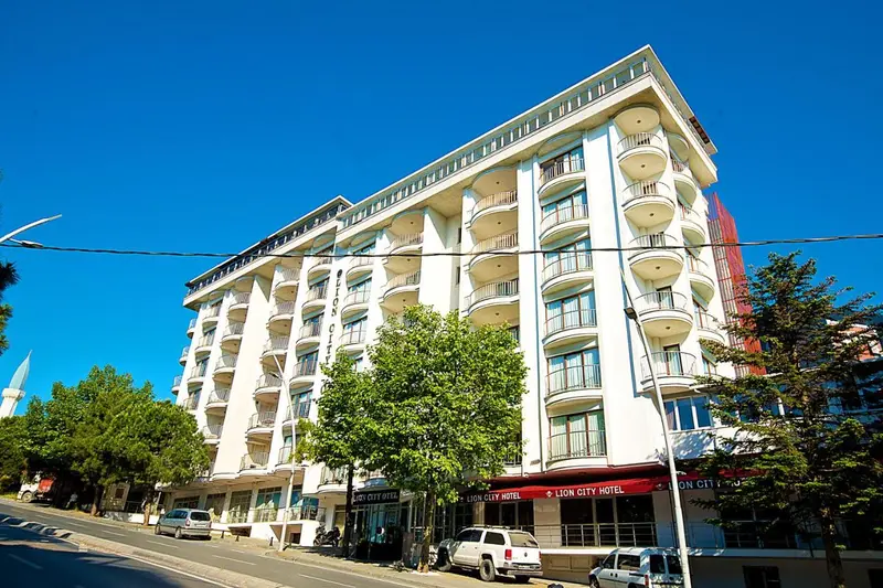 Lion City Hotel