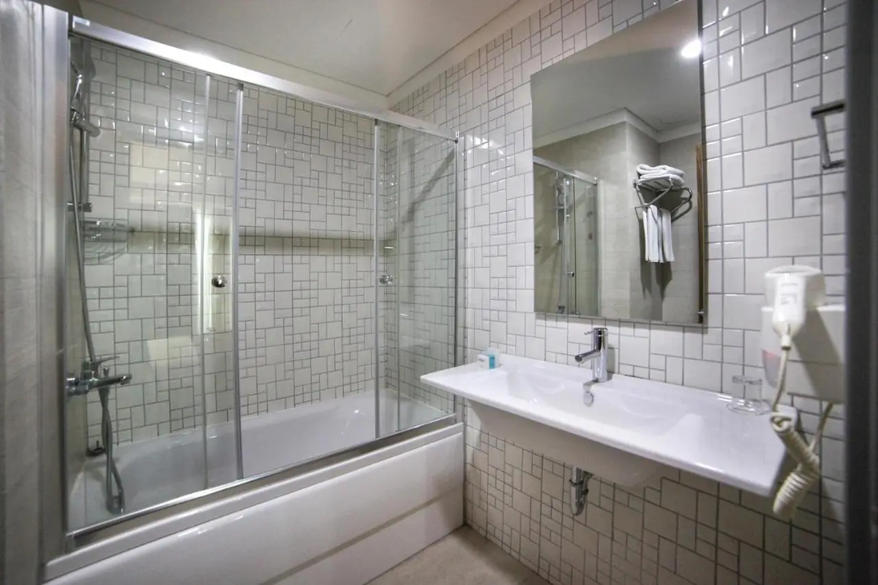 Plus Hotel Bostanci Atasehir