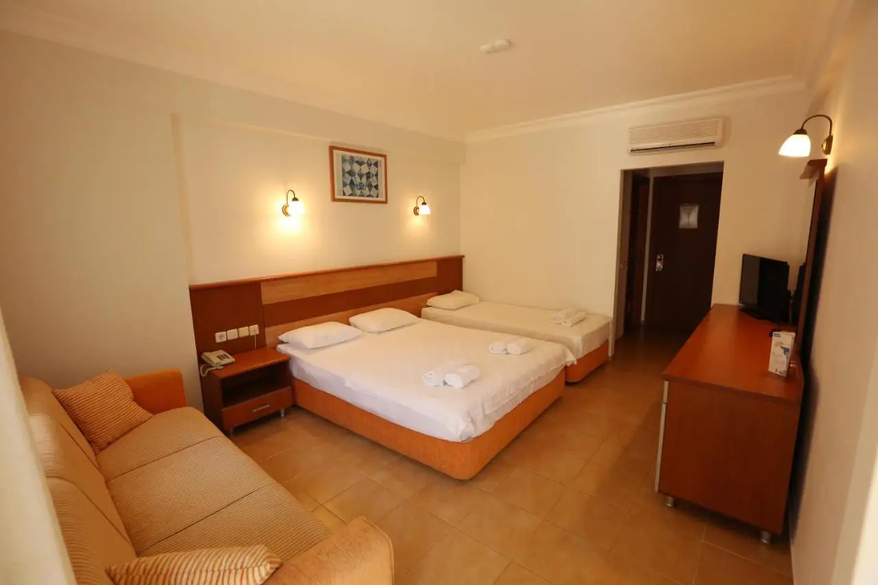 Mavruka Hotel
