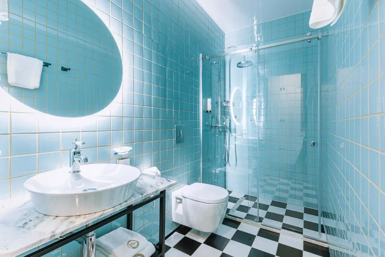 Hotel Twenties Tbilisi - Stay & Dine