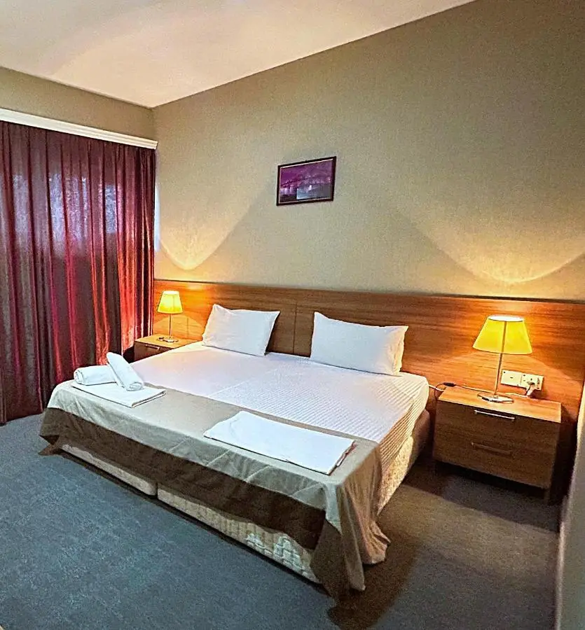 Family Hotel - Free Massage - Free Swimming Pool