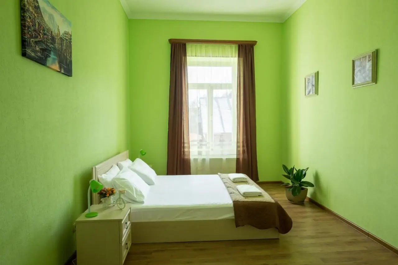 Vakhtang Gorgasali apartment