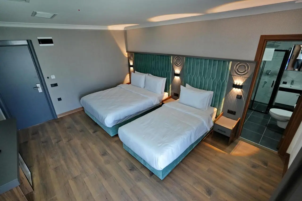 Shelton Airport Hotel