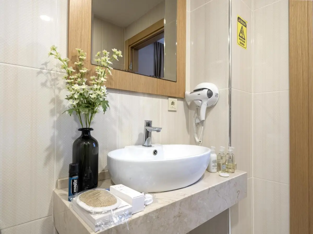 Merlin Hotel İstanbul