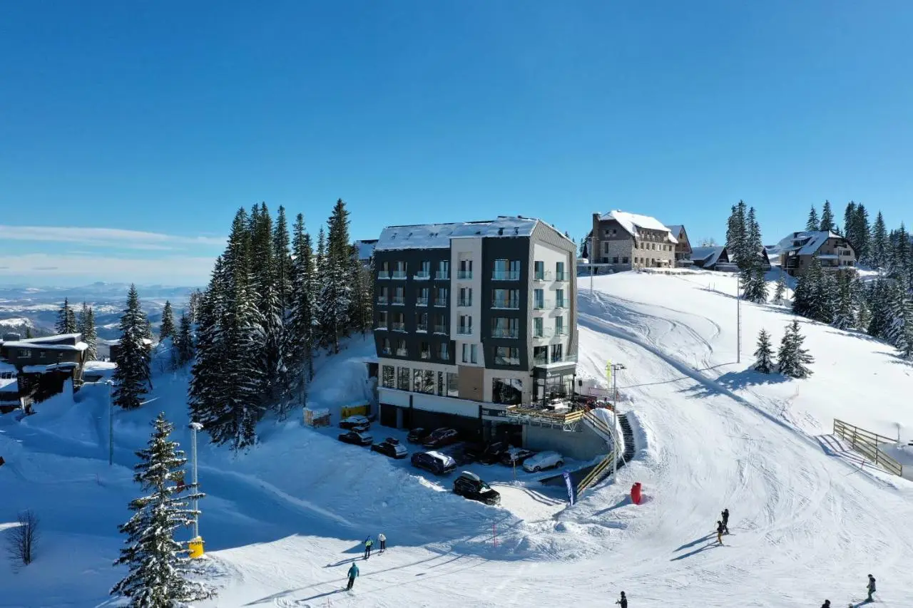 Aparthotel RAJSKA