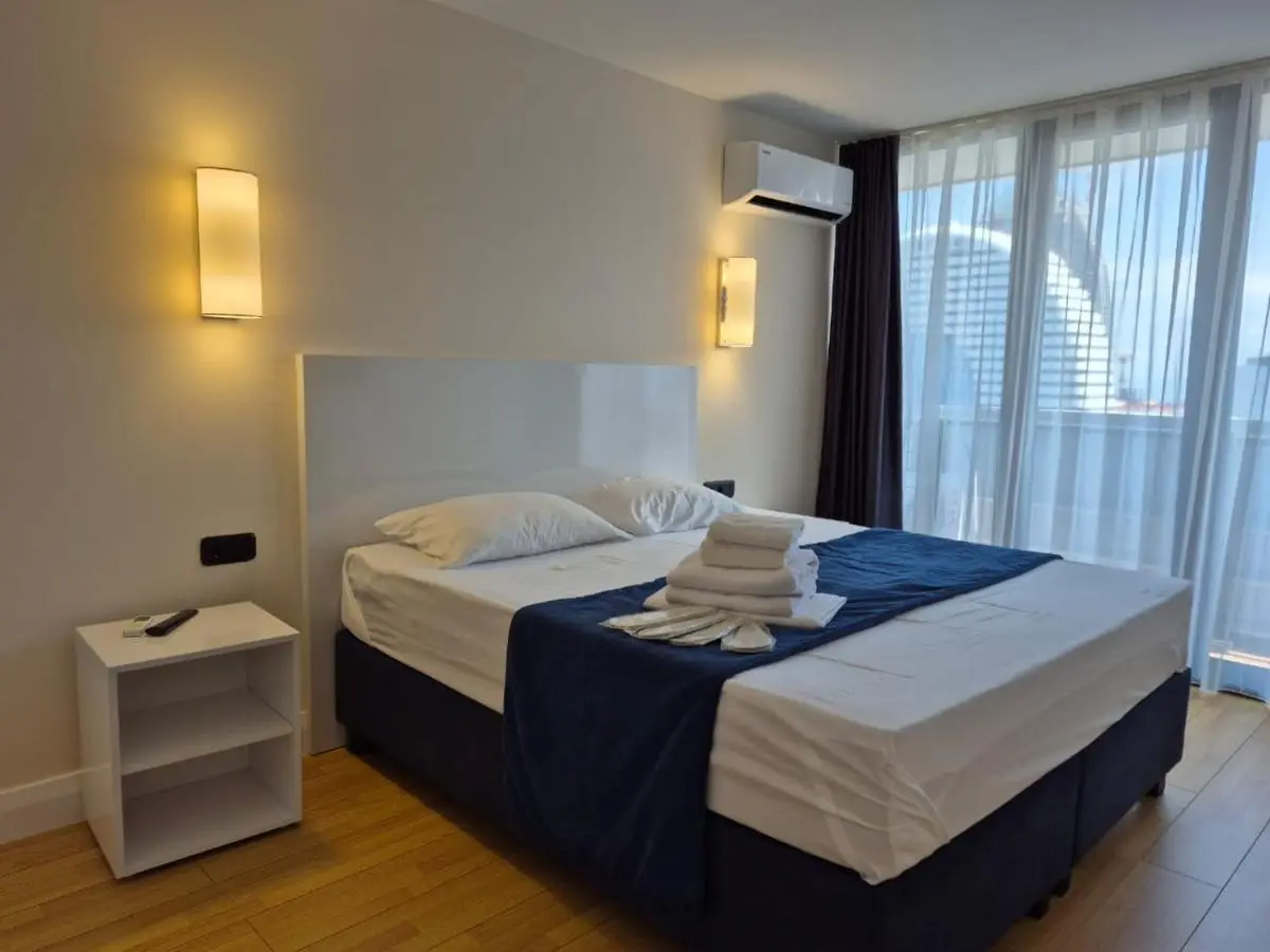 Lamar hotel