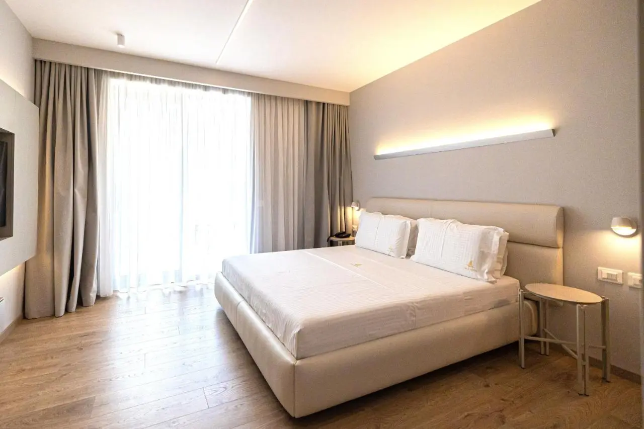 Navy Hotel