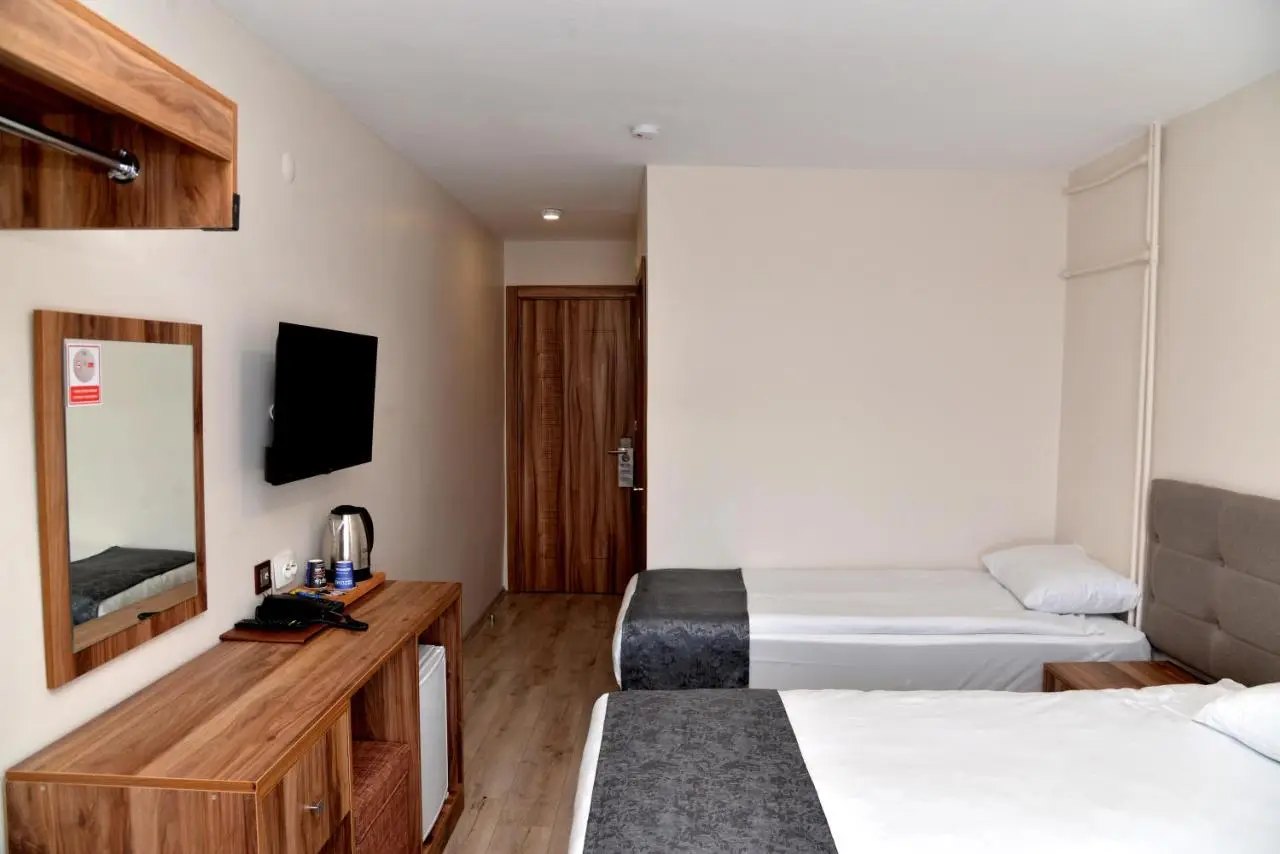 Zümrüt Palas Otel
