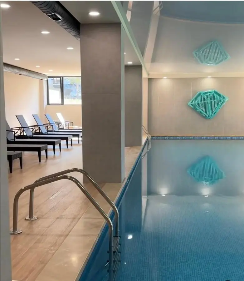 Crystal LOFT C