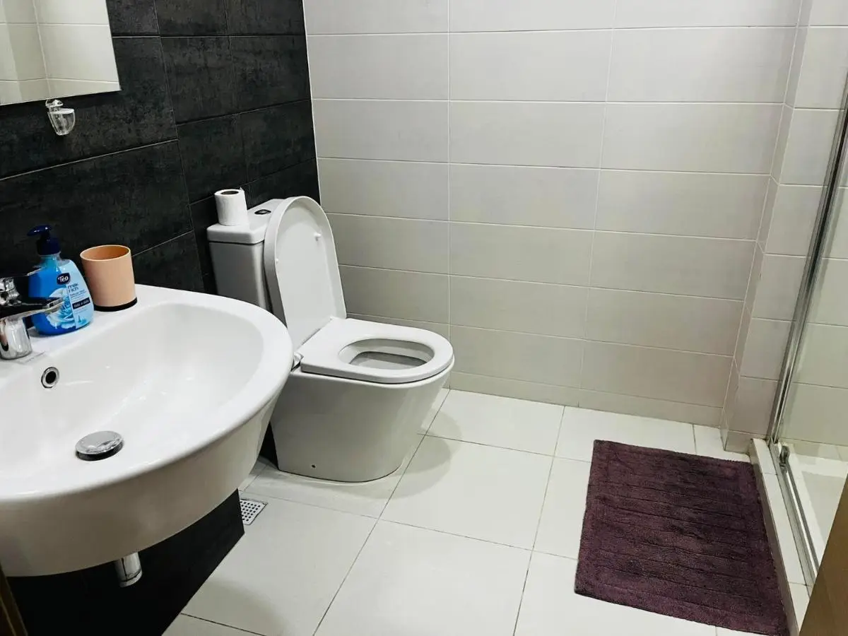 Sol's M2 White Modern Apartments