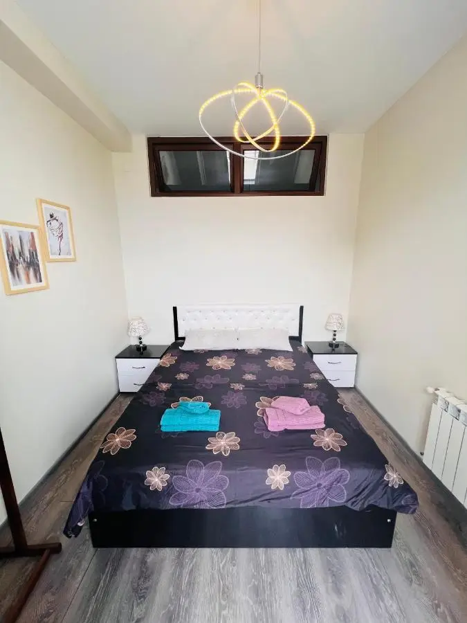 Batumi Center 3 Rooms City Side