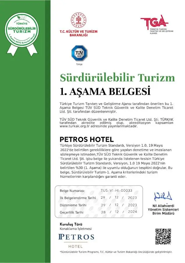 Petros Hotel