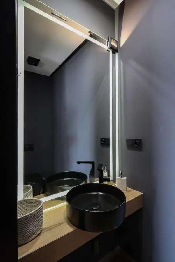 Luxurious 2BR Apartment at King David - By Wehost