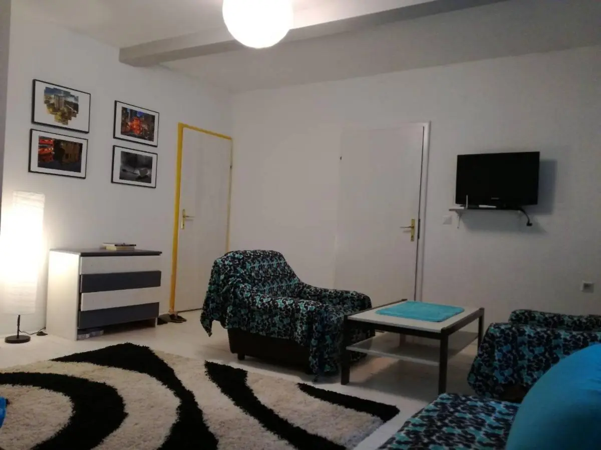 Cherry flower ( Trešnjin Cvet ) apartment