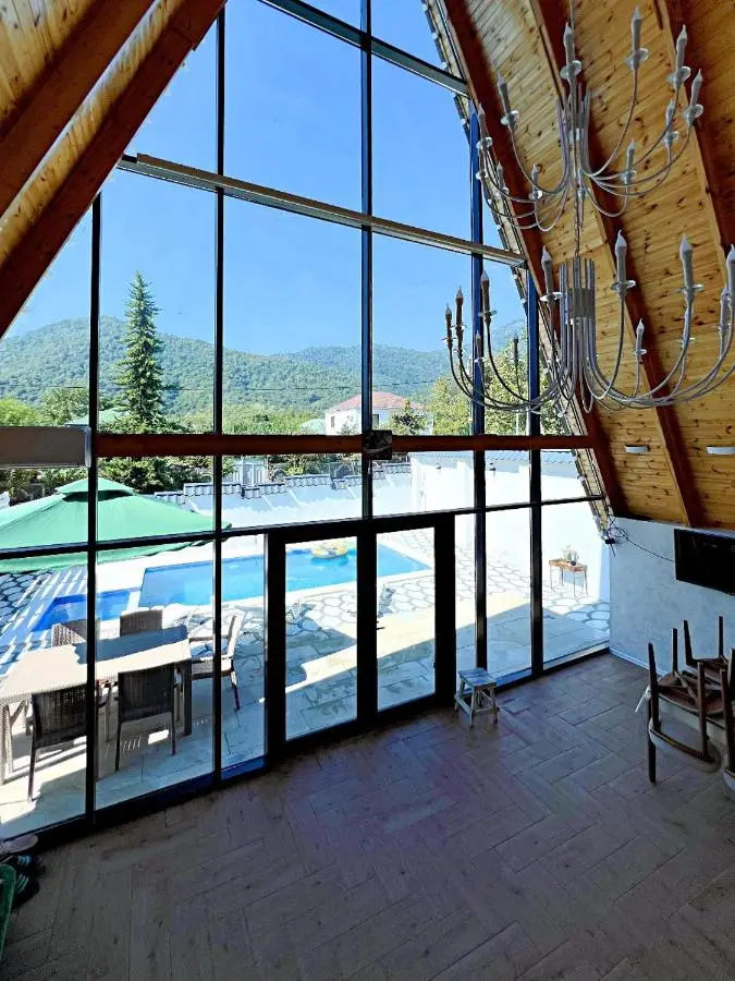 ES Dream A-Frame Cabin