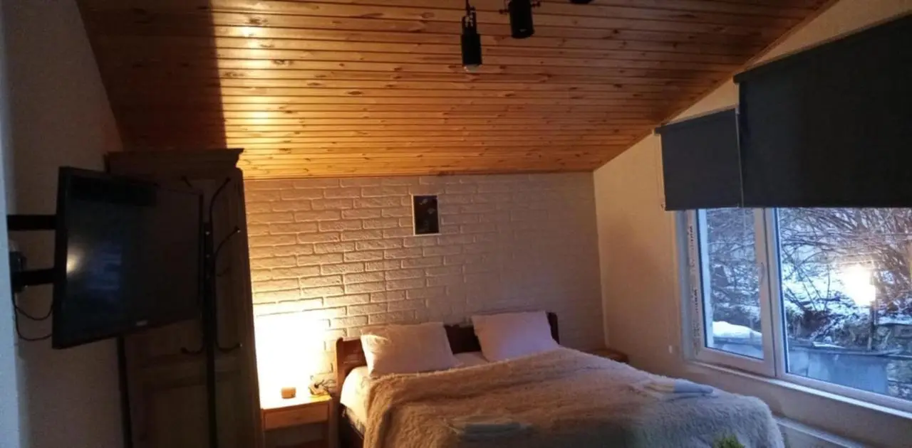 Tamara's apartment