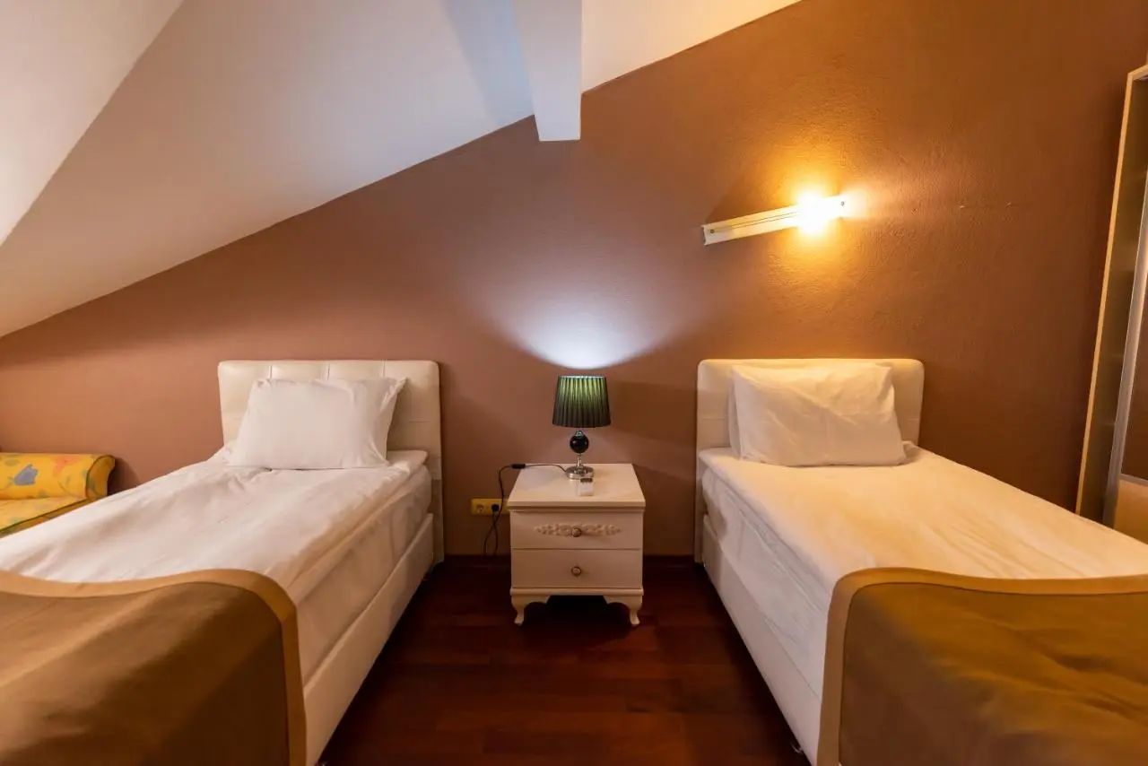 Vira Suites Hotel