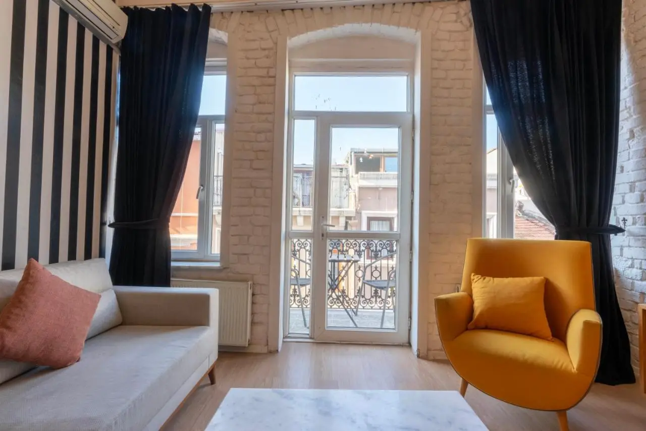 5 Apartment Galata
