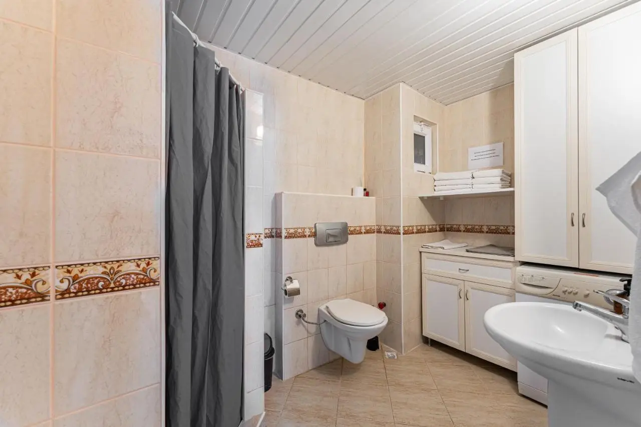 ASSOS APART BELEK