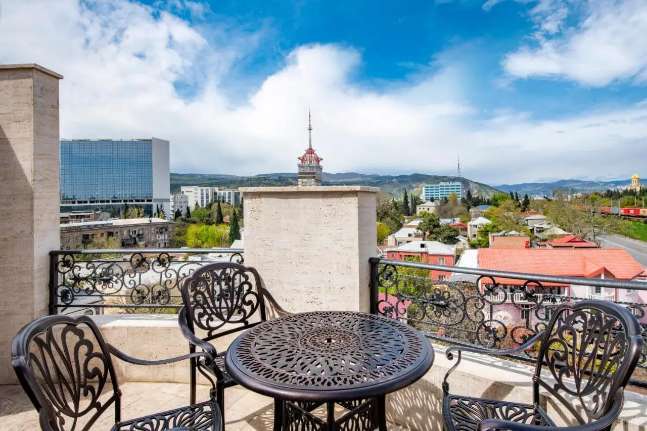Highgarden Hotel