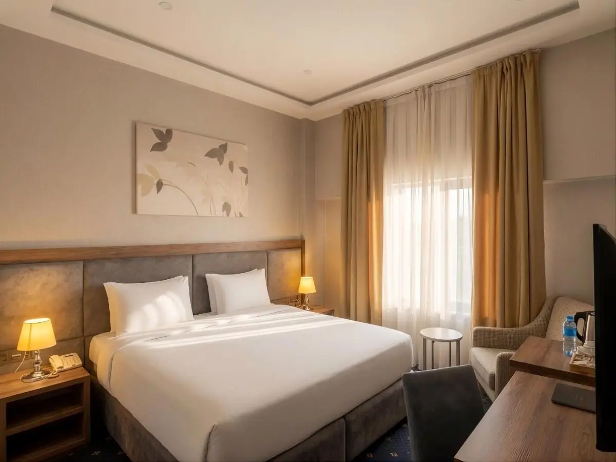 Grand Midway Hotel