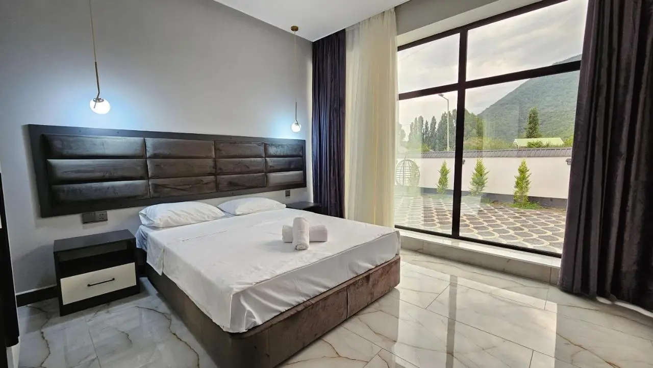 New Milan Mountain Ponoramic Hotel, with indoor heated swimming pool