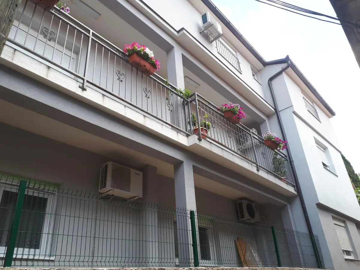 Apartments City Paradise