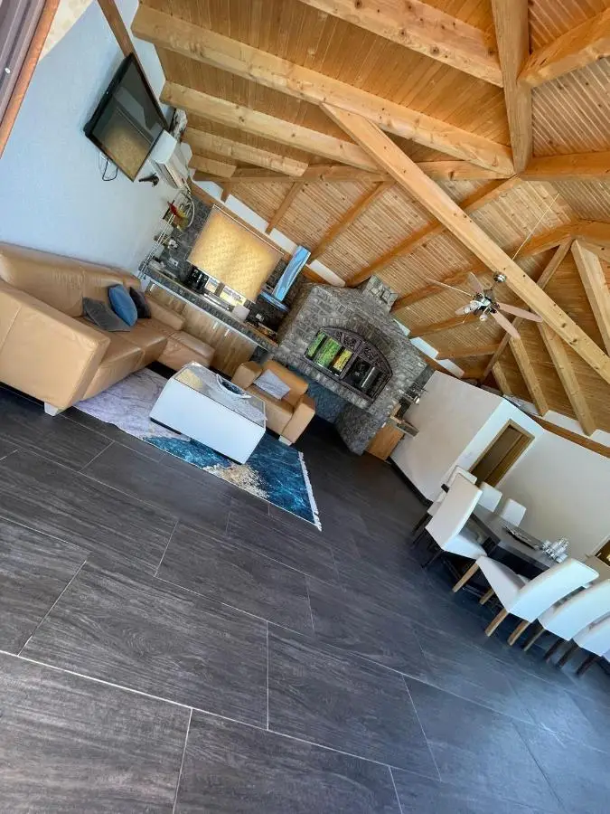 Villa De Luxe